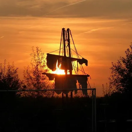 Bed & Breakfast Pipowagen 