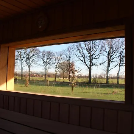 Pipowagen Het Wellnesst Op Wellness En Stoltenborg Bed & Breakfast